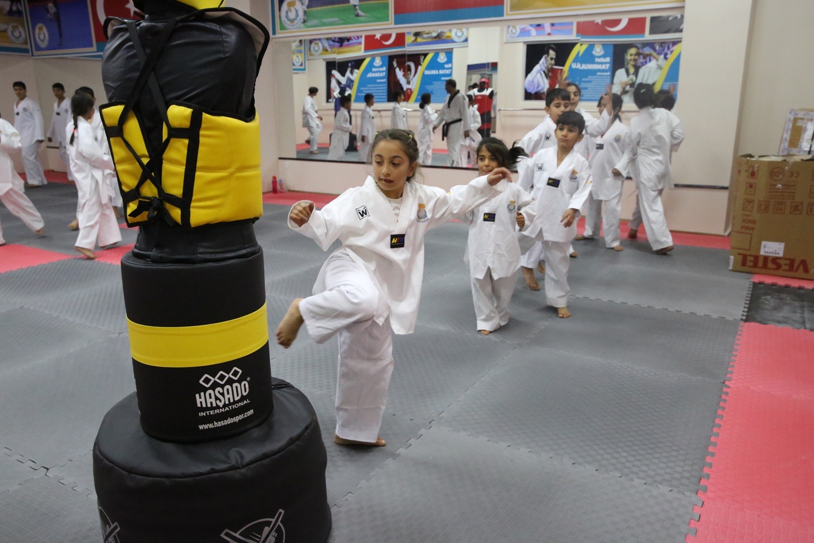 30465FD5 D42D 45BE 88F5 99469050D4F7