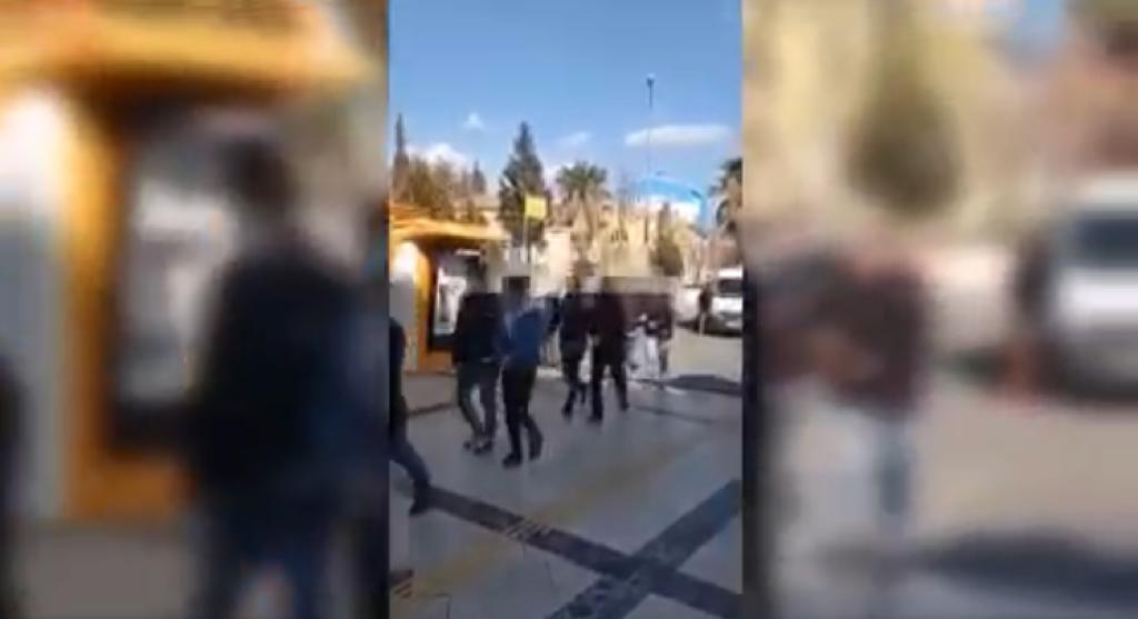 72B564CF 89DE 49A3 B123 308D5DE5F244