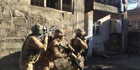 D4F197C0 87D5 40BC B46D FAF963EEE383