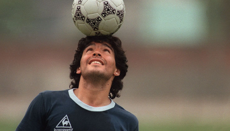 maradona icin futbol maclarinda anma torenleri yapilacak