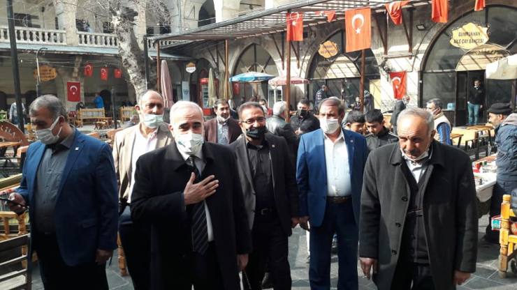 Urfa Haberleri CHP’li Vekil Aydınlık’tan Esnaf Ziyareti