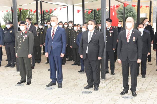 645DA919 949F 4644 A280 A06802E2A10C