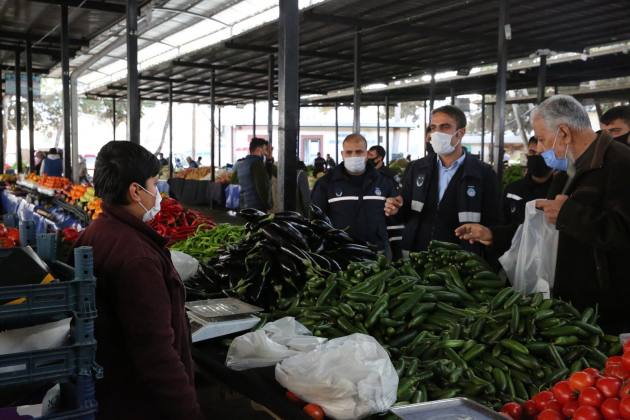 6977441F 5F15 4362 9974 970FDE186D74