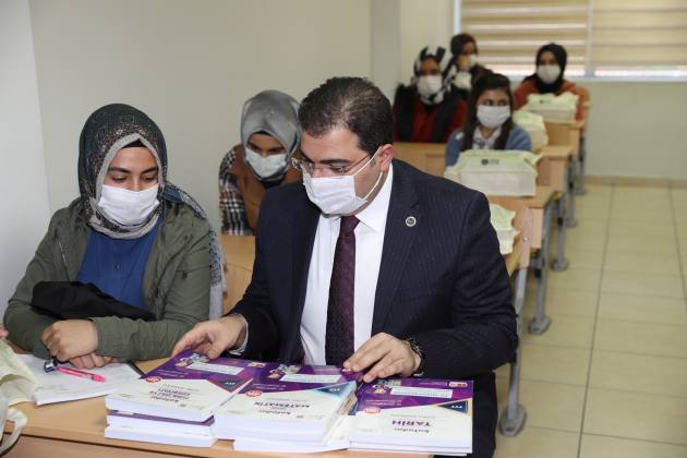 70582138 9245 41D2 A970 05BF31CB0FB9