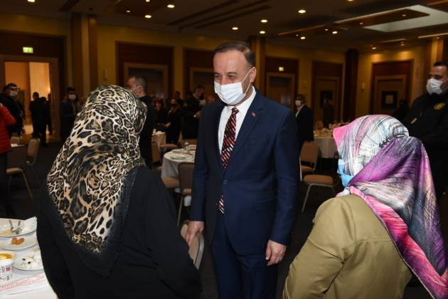 7B1AAB28 AC1B 4B95 862A 749B63E624C3