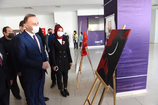 90428C07 D1D4 4726 A839 BE0A2312D5C4