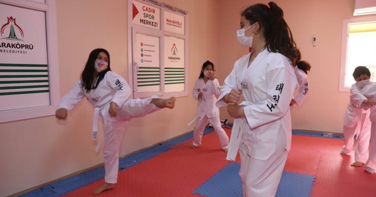 950C73A1 DF3A 44DA 9B3F F219C690E922