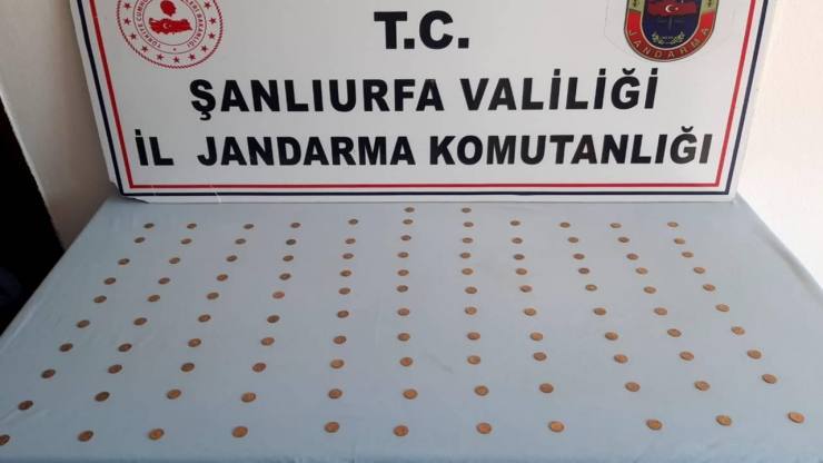 D4A1940F C508 4A3B B036 325FCD293189