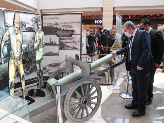 E2DC18CF F456 463F 9249 6ED526423B74