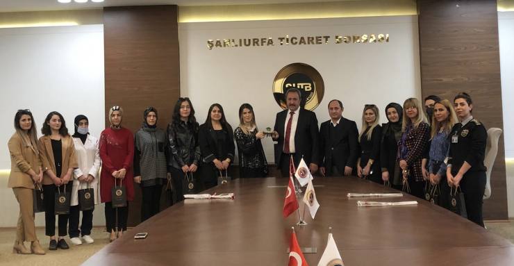 F8456764 4EF8 403F 87E9 A86D8FFB4FED