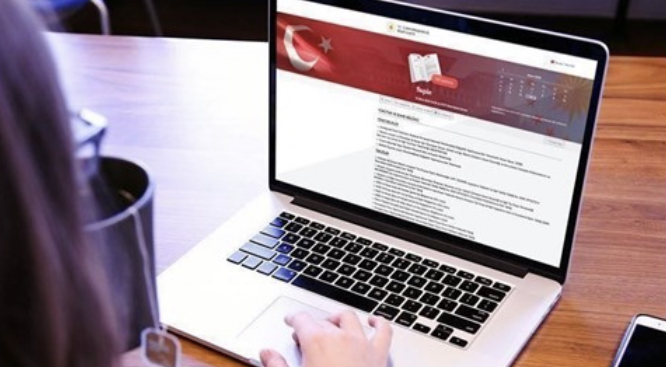 26D5DF08 59A8 4678 8F74 69A32BED71B4