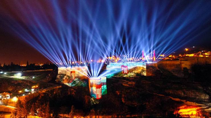 81FED1E4 7312 43F9 9046 F7805DA80BFA