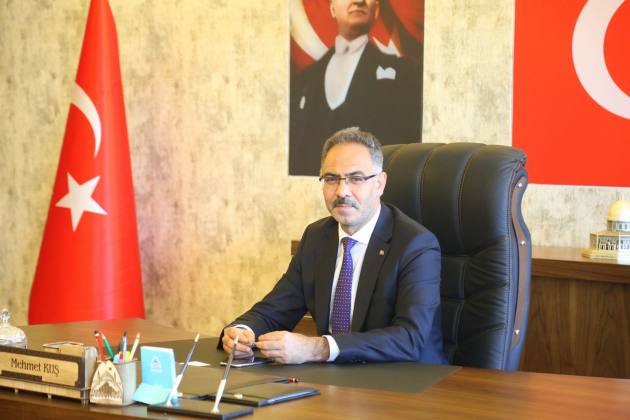 98877FB1 D831 4221 952F C9AE6145B04E