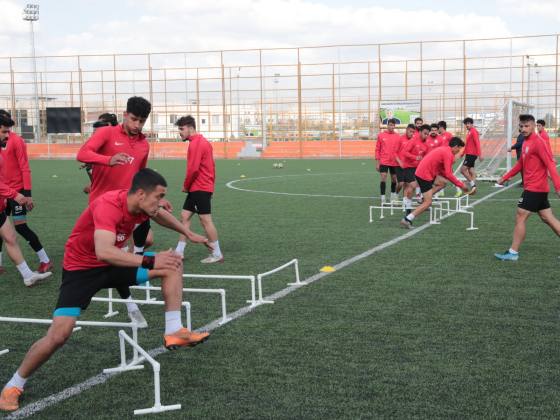 A490A76E 19AA 4FB8 93AB A5577F0304FA