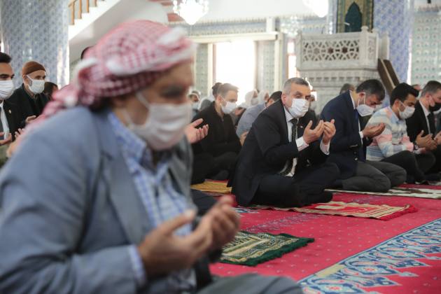 AC033BB4 9C26 417E AD35 56266F98BE3C