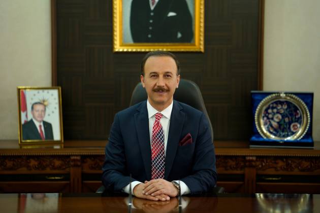 BAC56580 E854 428E 8D3C D4ABE9BB2A0B