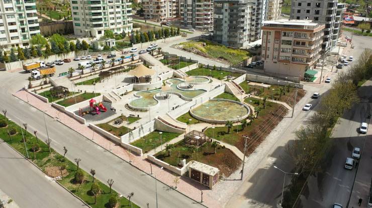 D4BEC71A 2390 47C6 BBF9 00944A345E92