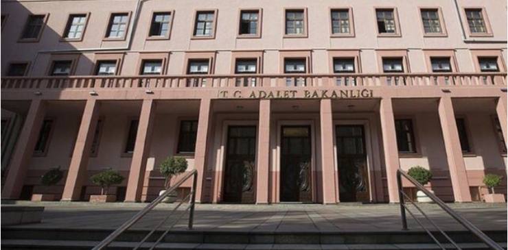 E3441A5B F48C 4269 BF4D 62D3EF4C5F47