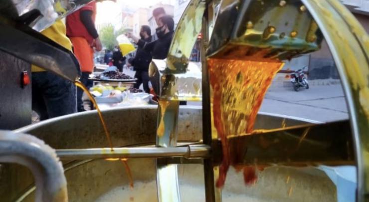 E981C5EB 7067 4F93 BCE4 379821BA7310