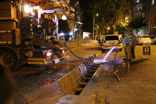 ŞUSKİ TAM KAPANMADA ÇALIŞMALARINI SÜRDÜRÜYOR 10 13C3C6E5 ADEC 4CDC 8436 A6A36B44C289