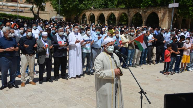 8757925B 18C9 40E6 B268 A94E5AB5659E