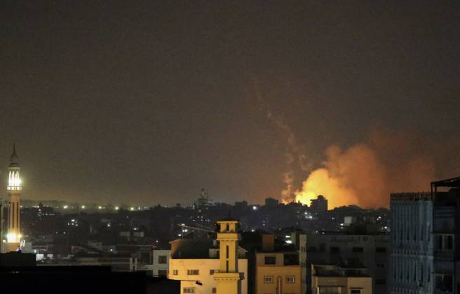 İsrail Gazze’ye Kara Harekatı Başlattı