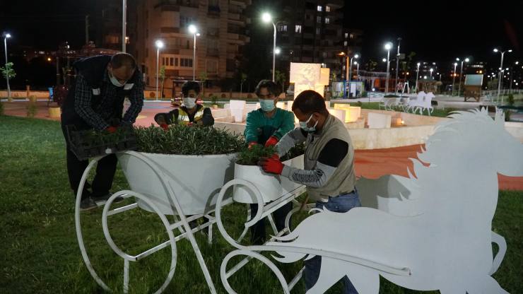 PARKLAR, PEYZAJ İLE GÜZELLEŞİYOR 6 E5EADF63 9A65 46C1 8197 D0F5F6393FAB