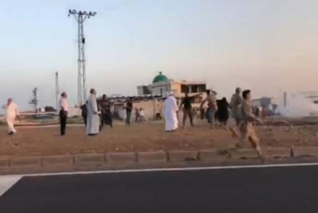 FE5411D8 A1D8 46E5 B198 FACE75EB2B9F