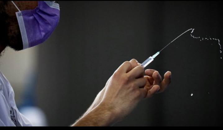 876F0A5E 1DAC 40B5 B1C6 0299048A8F46