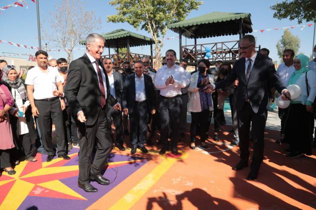 EYYÜBİYE BELEDİYESİNDEN TOPLU AÇILIŞ 15 EYYUBIYE BELEDIYESINDEN ILCEYE YENI ESERLER. 7