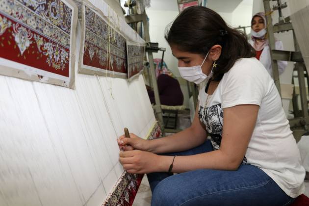 Karaköprü'deki Kurslara Yoğun İlgi 10 KKopru Bld Karakoprude kadinlar hem ogreniyor hem kazaniyor 3