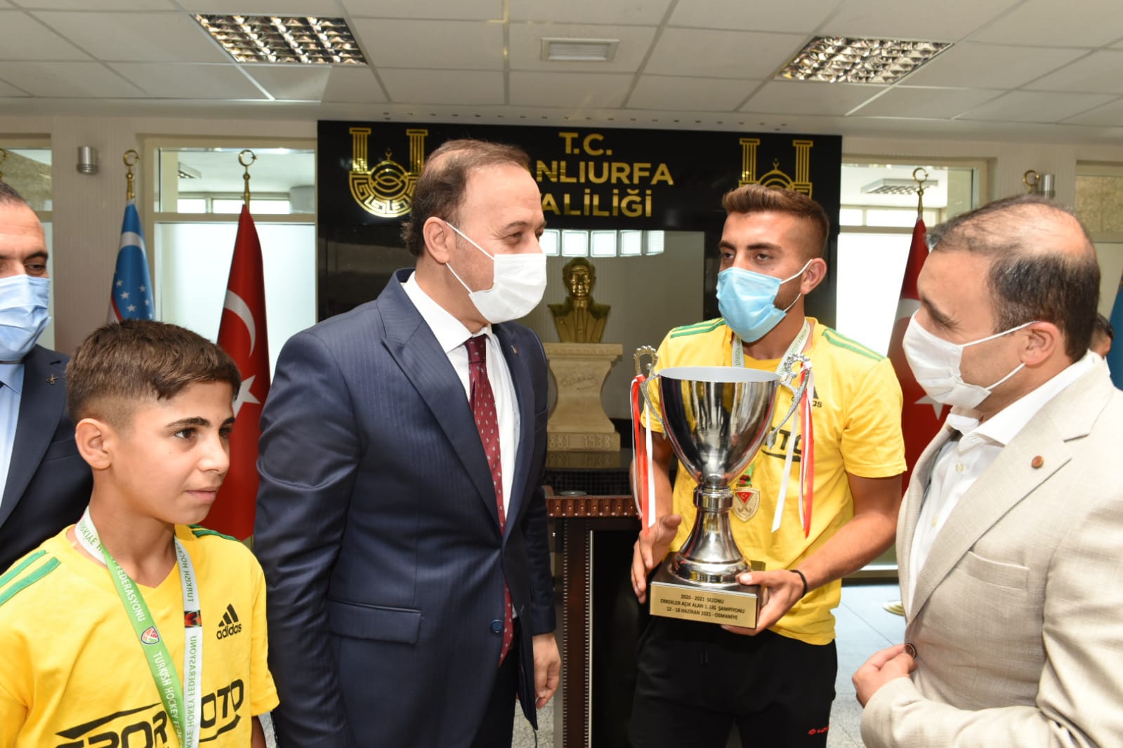 suruc hokey takimi 8