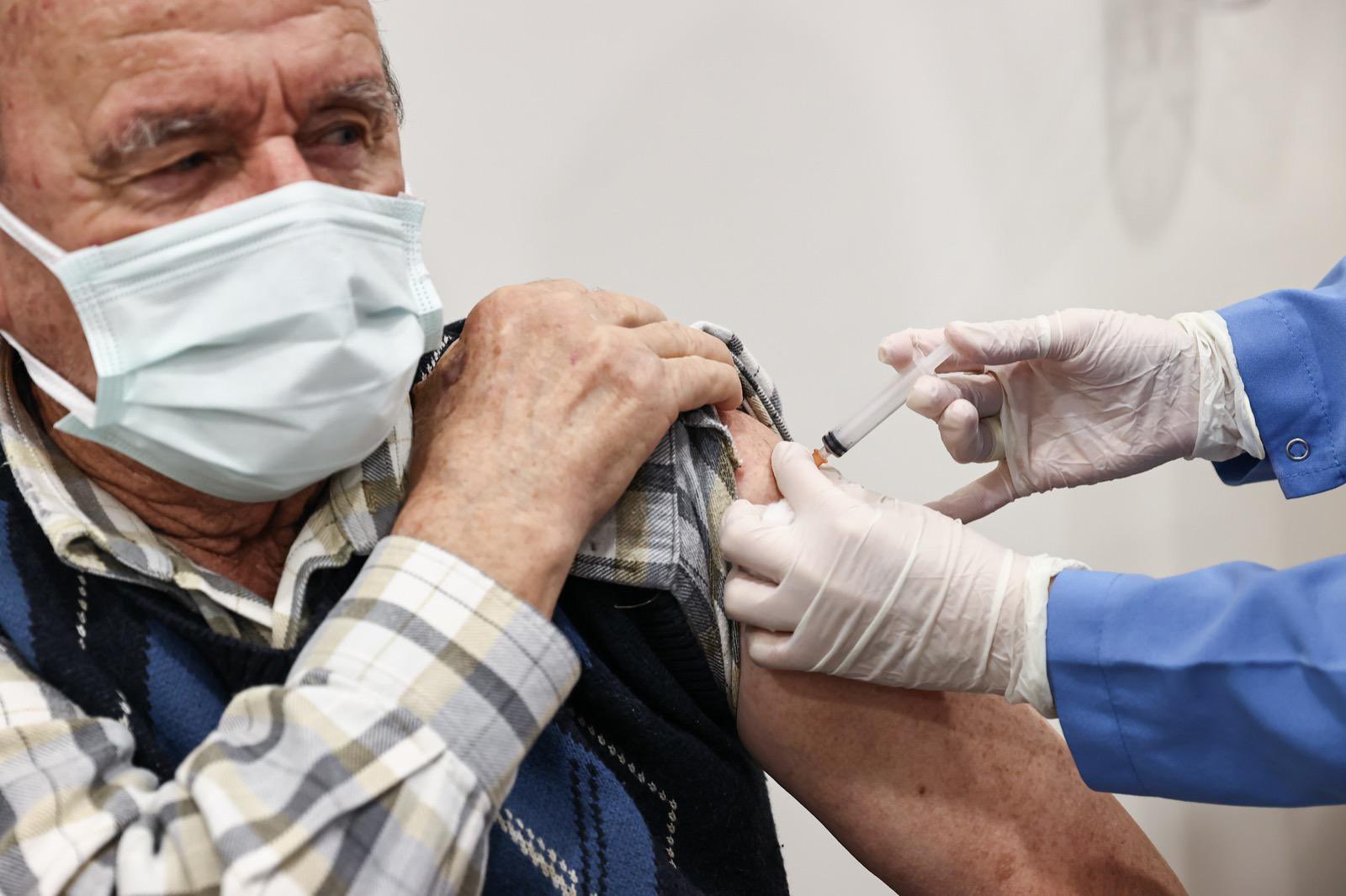 248B5B0A DCBC 4678 A708 0BA3D740D77F