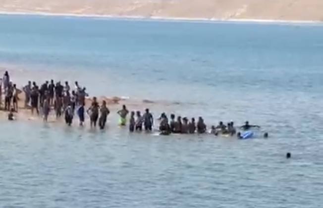 28535943 047C 40C3 B5A2 C0EF09193E55