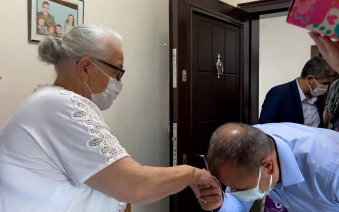 33EE83F3 0FB7 40D4 9E1A 7A21BC17D921