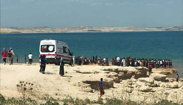 79FE835C 2699 4765 A1CF 202C45EB77B3