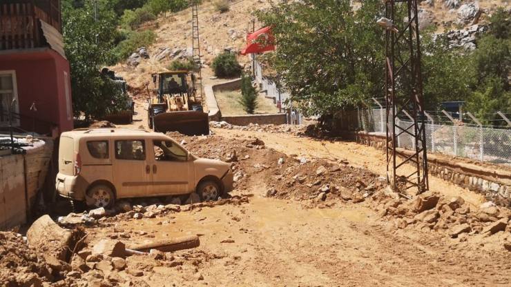 A8A4E9BA 9B00 426D 8EF1 3B3F62FB2329