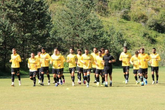 02B02AE2 1D9B 40DB ADB0 BD8869FDFE7B