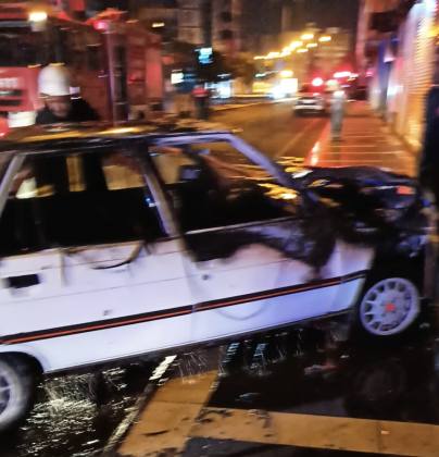 87C61750 8D1A 4BEF B74D 3600CCB823FE