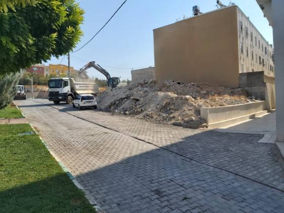 A4579317 4460 4599 93D8 2739FC7DCDA8