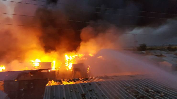 Urfa Haberleri Boş Çadır kentte yangın