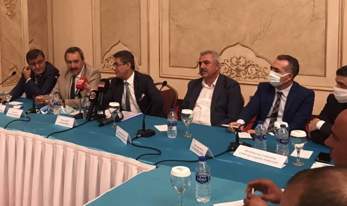 'İyi Pamuk' 6 D083FE38 CB8E 494C B6BF B85D86699C01