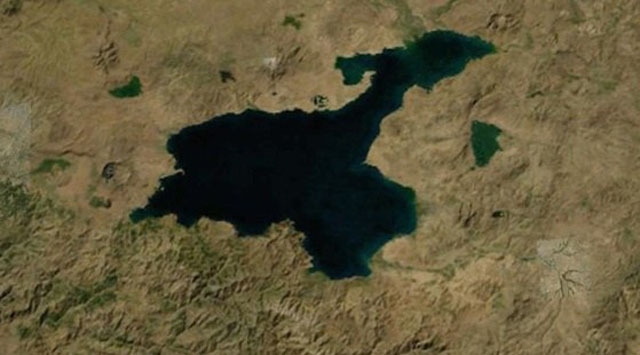 BC5FDF1D BDEF 402F AEBF 750F046FC81B