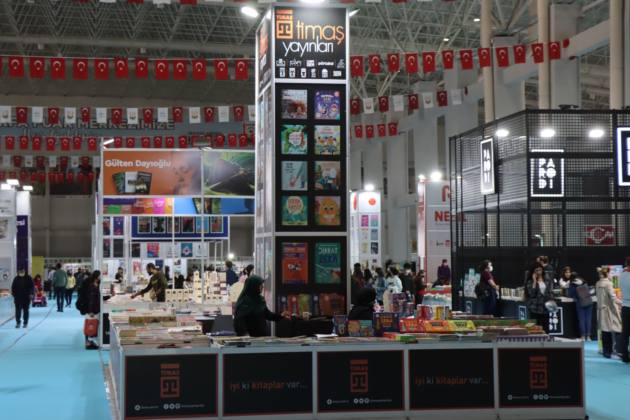 KİTAP FUARI AÇILDI 11 WhatsApp Image 2021 11 05 at 20.45.21