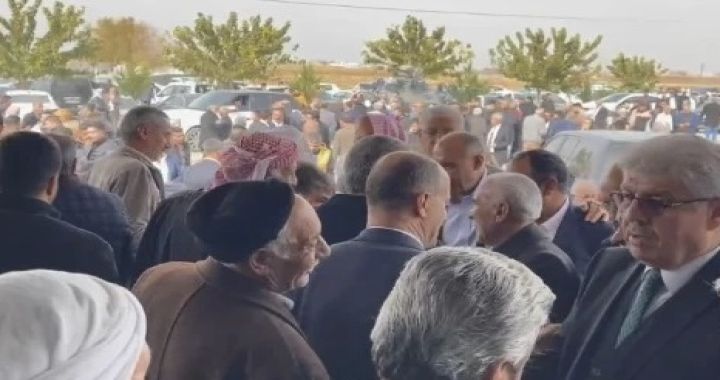 62BFB965 413E 4F6F 92A0 AD0F9DC3D327