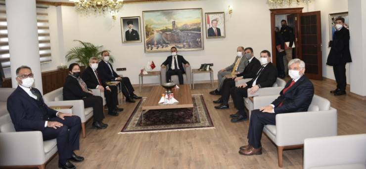 1540DCCF 0064 4E3E A98D 1ADD57A57C2F