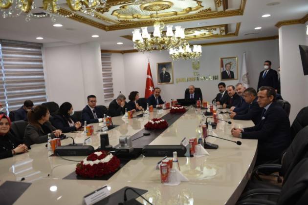 548AA176 251D 4B89 B2BC 0E8A4B8465F0