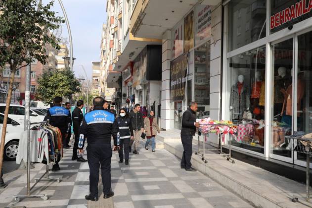 B46472E9 8AB8 49A1 AE57 B7E25C446E96