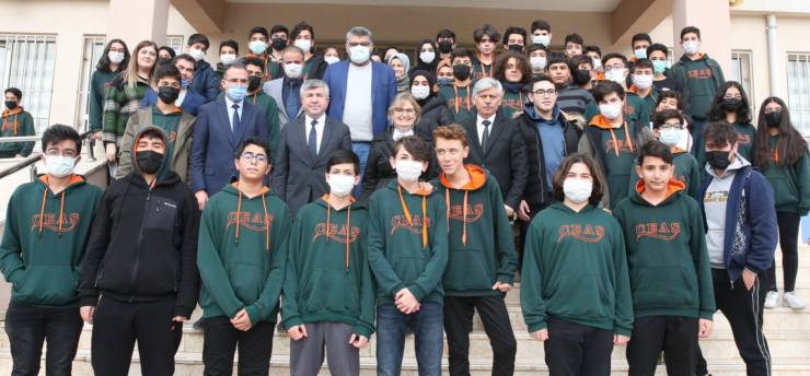 BA8810AB 7589 434C BC89 5CAABA36B08E