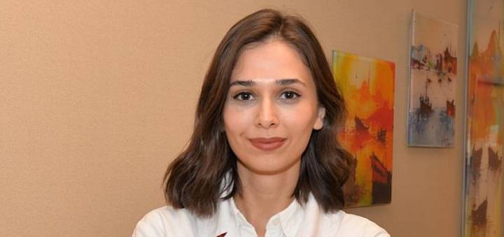 kestane tok tutuyor ve mutluluk veriyor